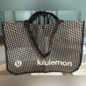 Lululemon Brown and Tan reusable shopping tote bag